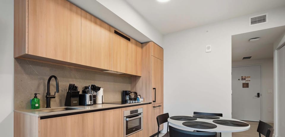 Stylish space for cooking and dining.