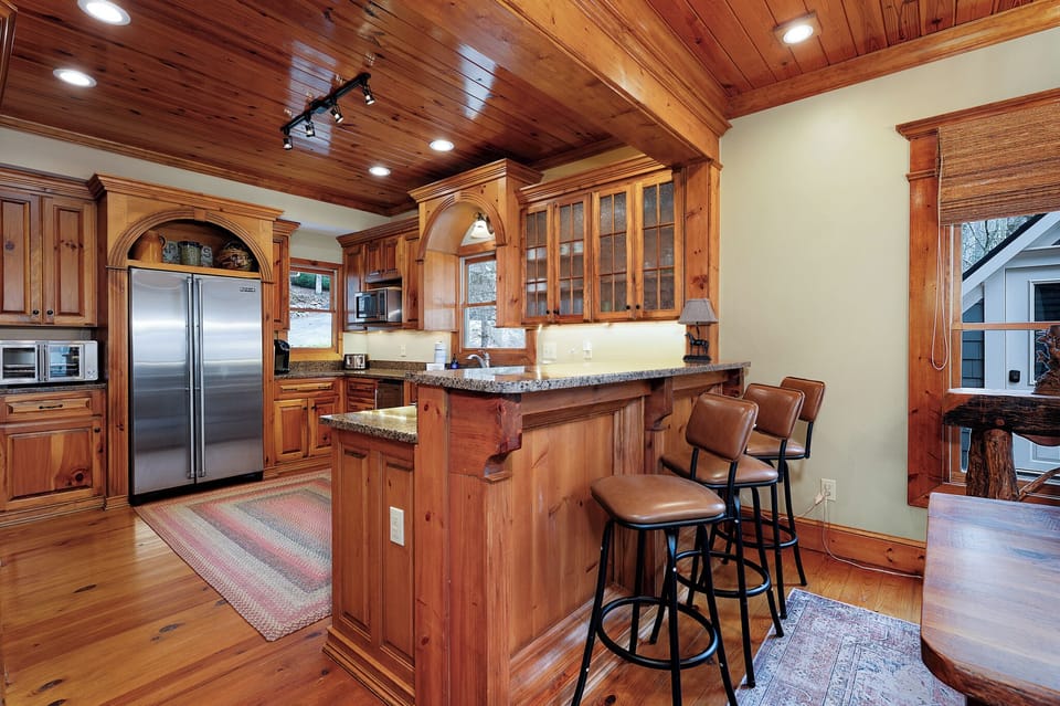 The Lodge on Cartecay - Entry Level Kitchen
