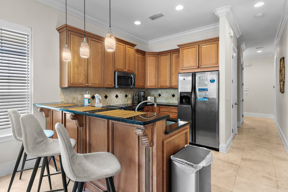 Fully equipped kitchen