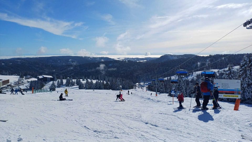 Snow and ski sports