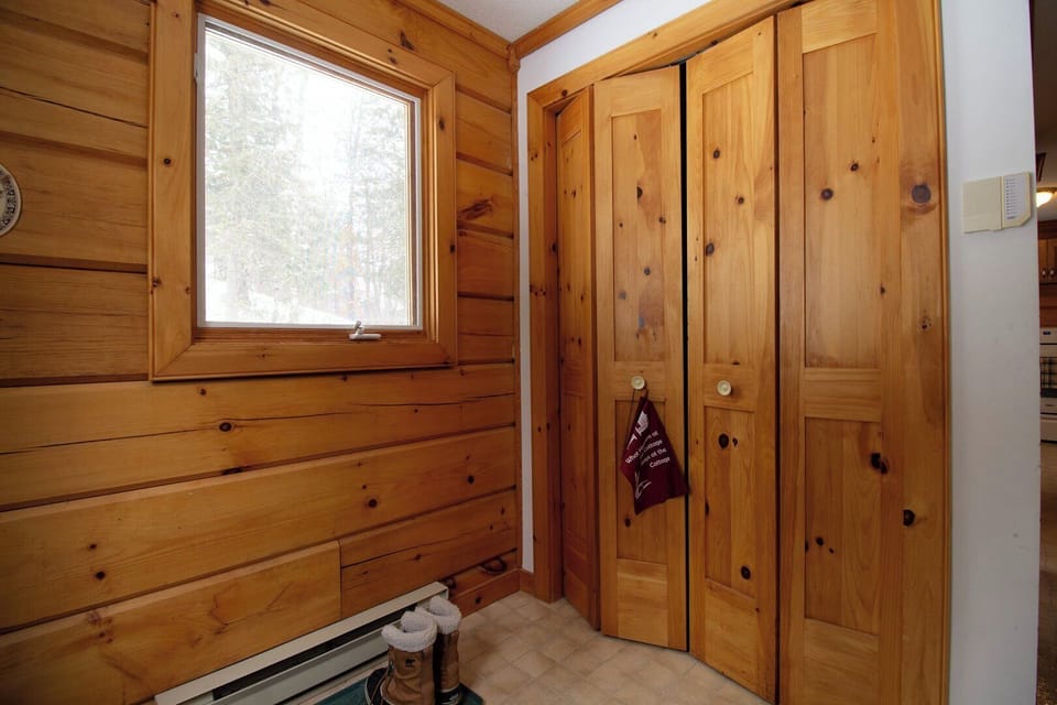Main Entry storage