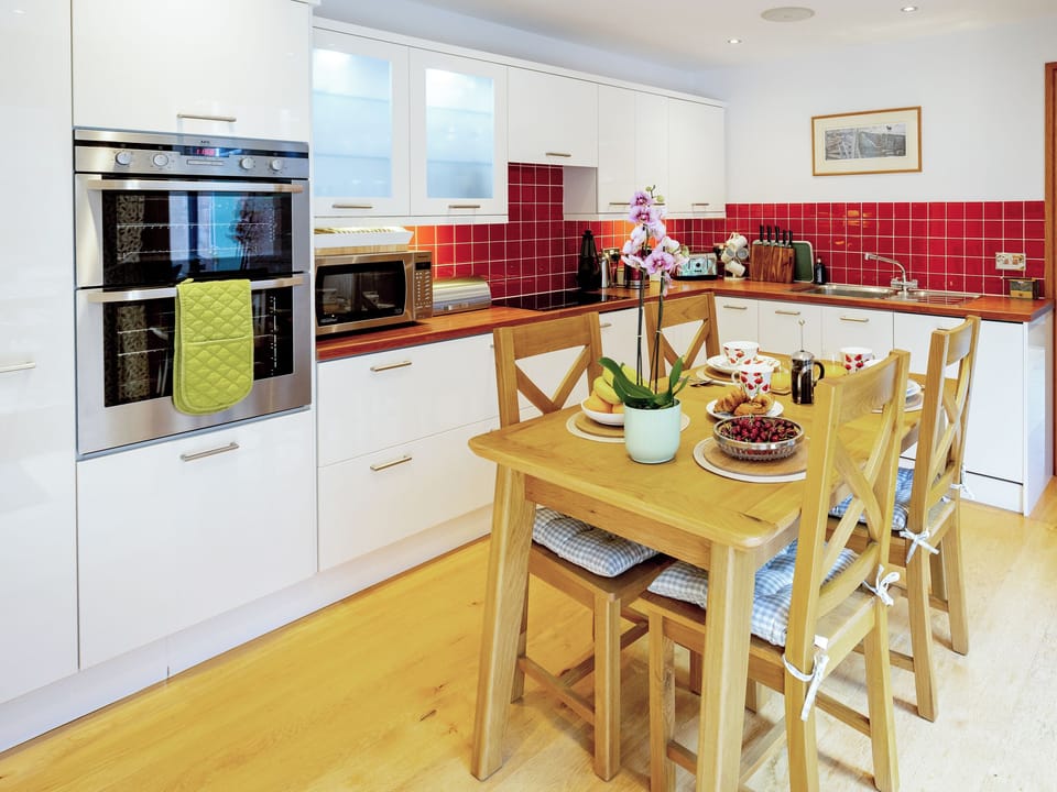 Kitchen/diner | Heads Nook Hall Cottage, Brampton