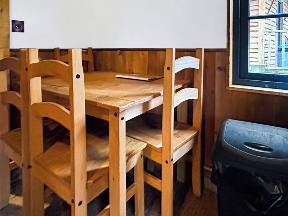 Dining Area | The Manchester - How Stean George Retreats, How Stean Gorge