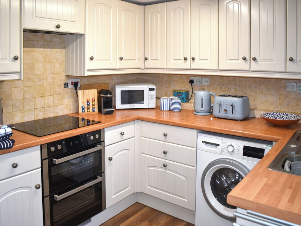Kitchen | Little Hog Cottage, Seaton