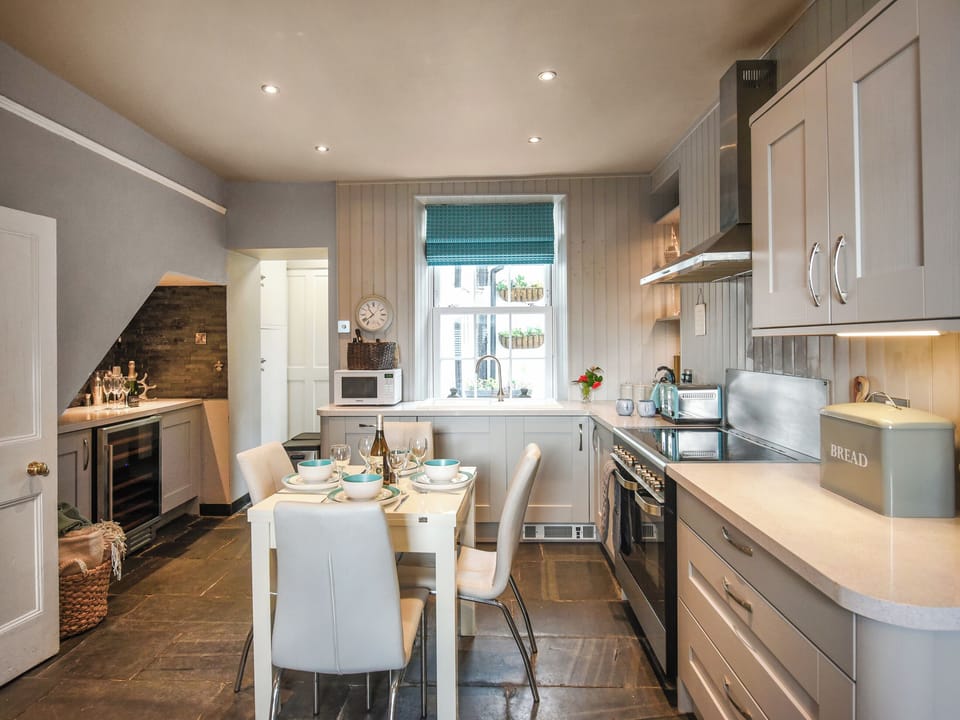 Kitchen/diner | Pandy Cottage, Aberdyfi