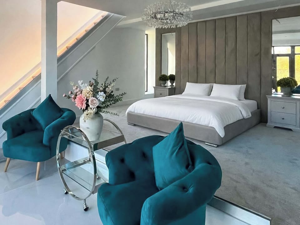 Double bedroom | Receiver - The Old Radar Station, Claxby St. Andrew