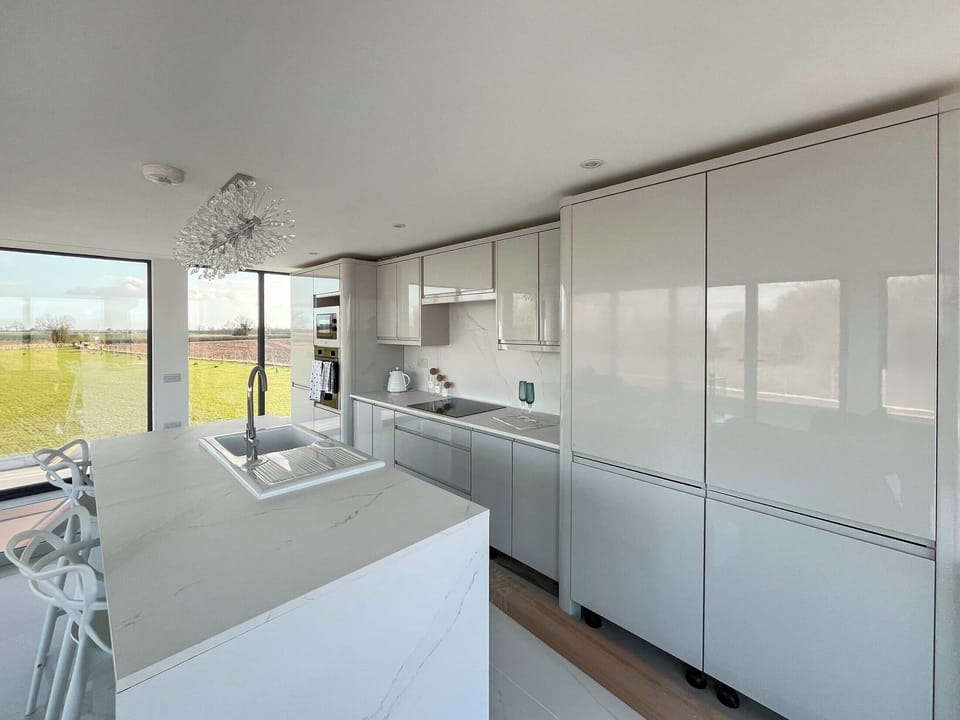Kitchen | Receiver - The Old Radar Station, Claxby St. Andrew