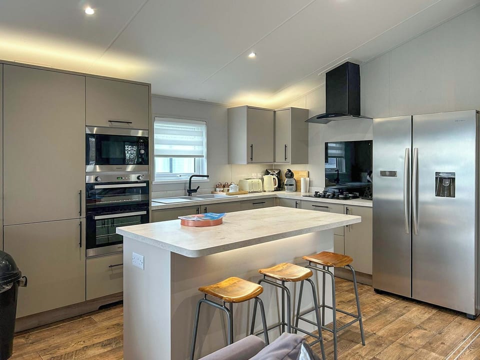 Kitchen | Mapleton Elite, Wemyss Bay Inverclyde