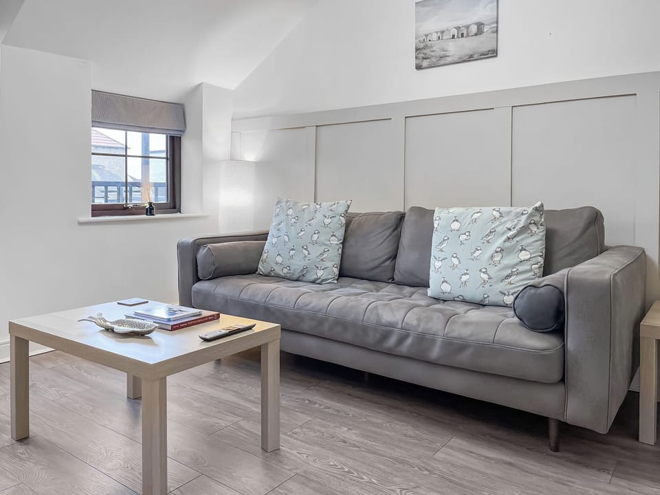 Open plan living space | The Fat Puffin, Seahouses
