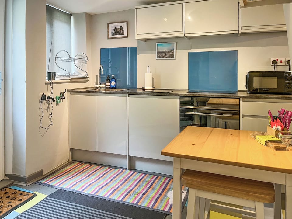Kitchen | North Lakes Town House, Penrith