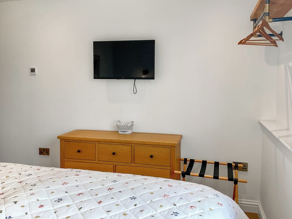 Double bedroom | The Firs, Chard