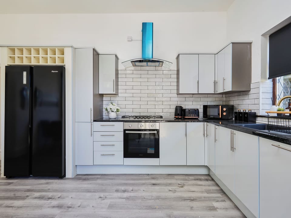Kitchen | The Lodge, Apperley Bridge