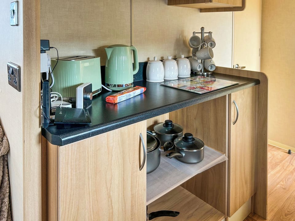 Kitchen | Murphys - Brigham Caravan Park, Brigham Holiday Park
