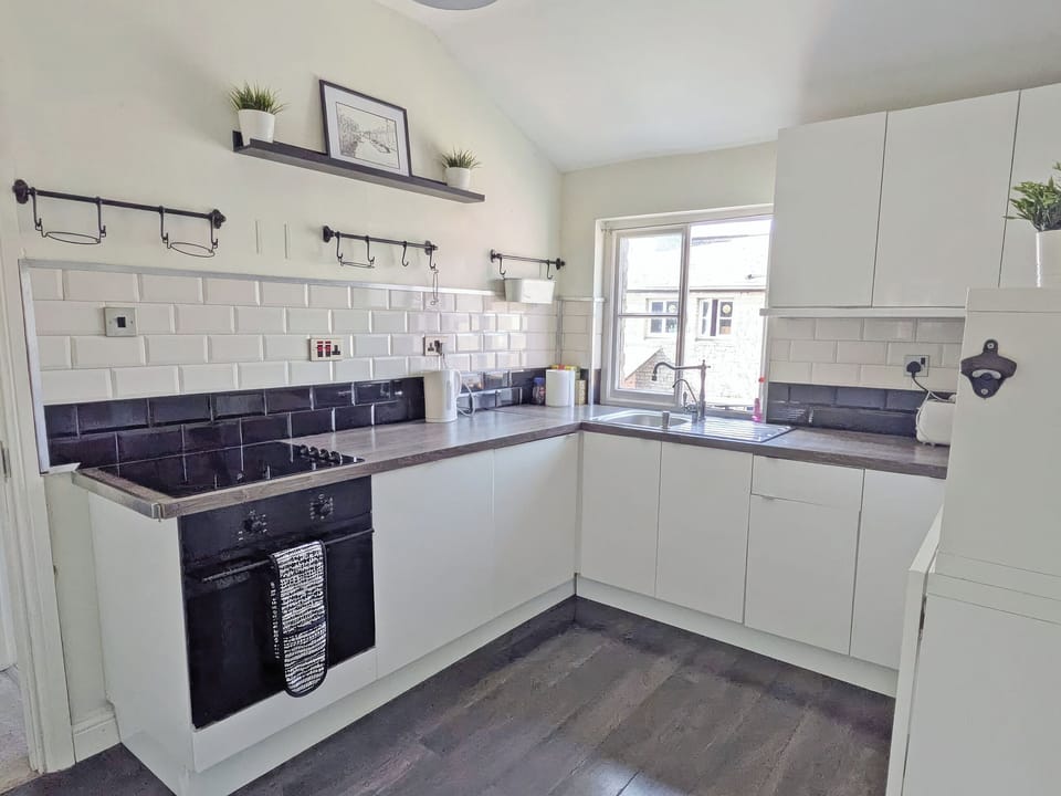 Kitchen | Railway Cottage, Royal Wootton Bassett