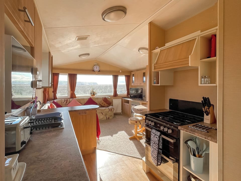 Kitchen | Cambrian Rio, Borth