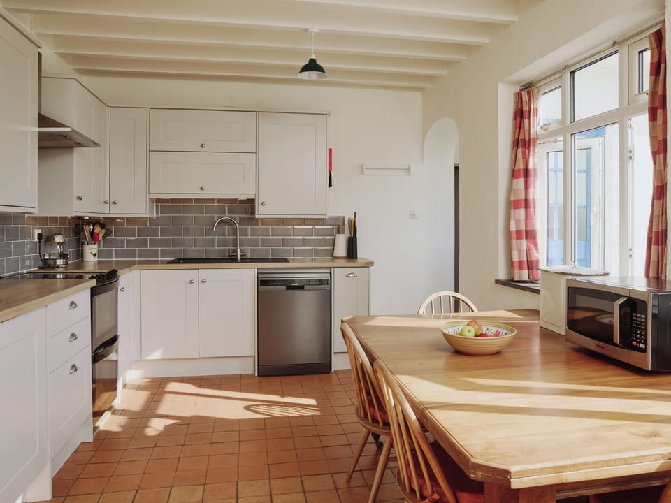Kitchen | Corncockle, Trebetherick, near Wadebridge