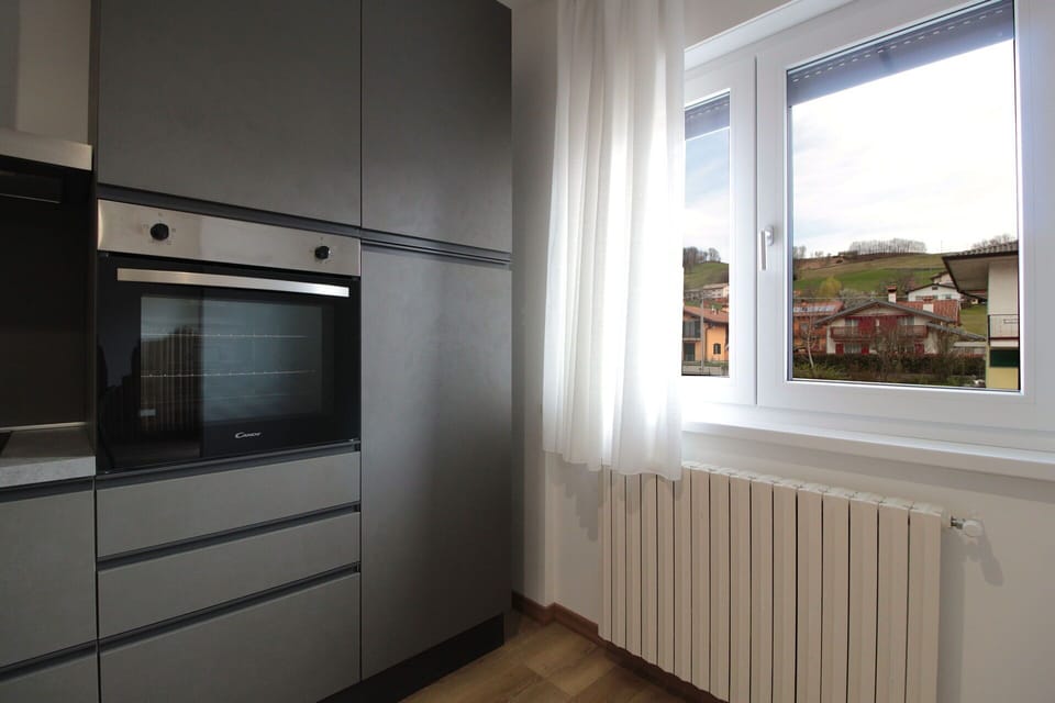 Autumn, Common Room, Kitchen, Spring, Summer