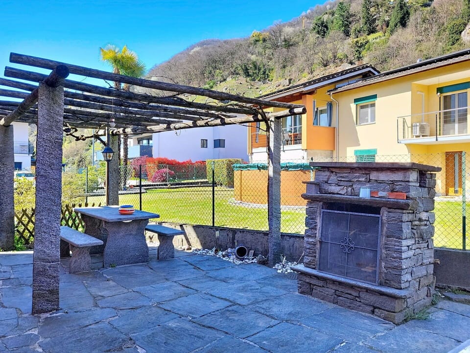 Shade, Fence, Porch, Yard, Backyard, Eco Hotel, Outdoor Furniture, Home Fencing, Outdoor Structure, Swimming Pool