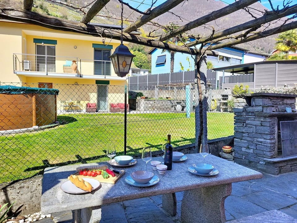 Furniture, Outdoor Furniture, Table, Chair, Outdoor Table, Shade, Backyard, Leisure, Garden, Yard