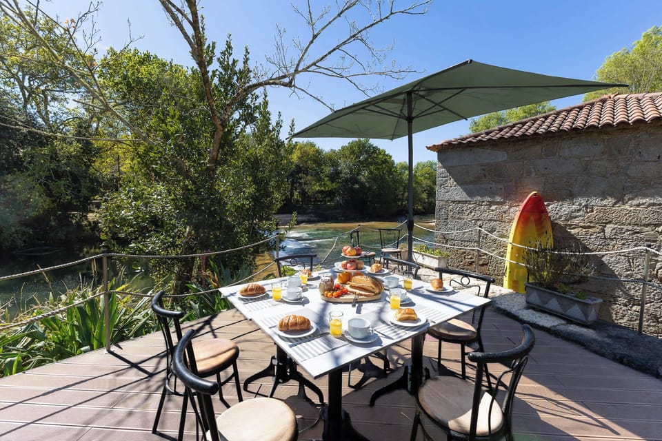 Terrace with Dining Area 