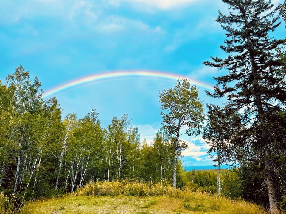 Superior is a fickle mistress. Depending on the time of year, and minute by minute, you'll expereince everything from rainbows, to fog, to 30ft waves, to thundersnow.
That's the beauty of the North Shore.