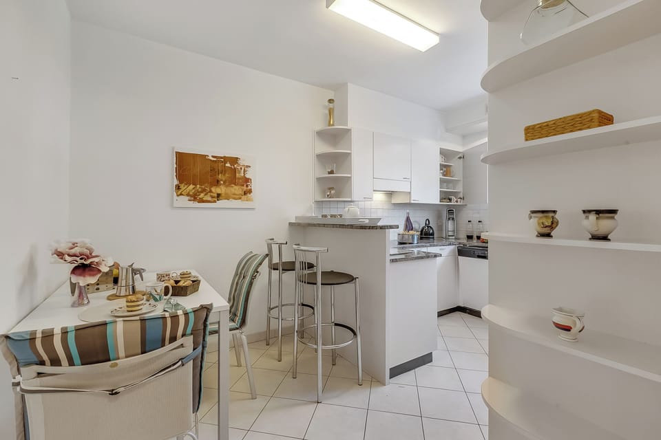 Kitchen and dining area