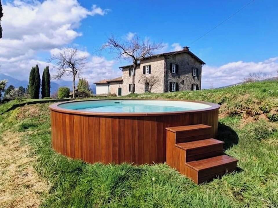 Swimming Pool, Wood Stain, Garden, Landscaping, Yard, Estate, Backyard, Water Feature, Hardwood