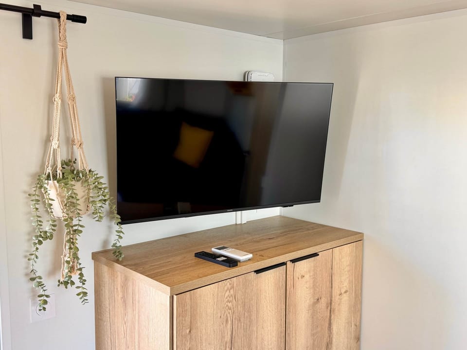 Smart TV with all apps