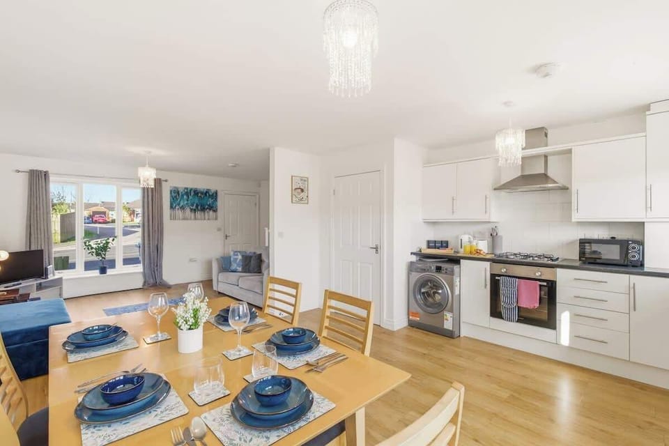 Perfect for an evening meal with friends, colleagues or family!
