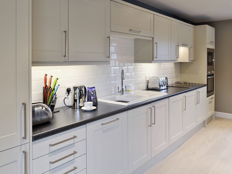 Modern, well-equipped kitchen | Dovedale - Darwin Lake, Darwin Lake, near Matlock