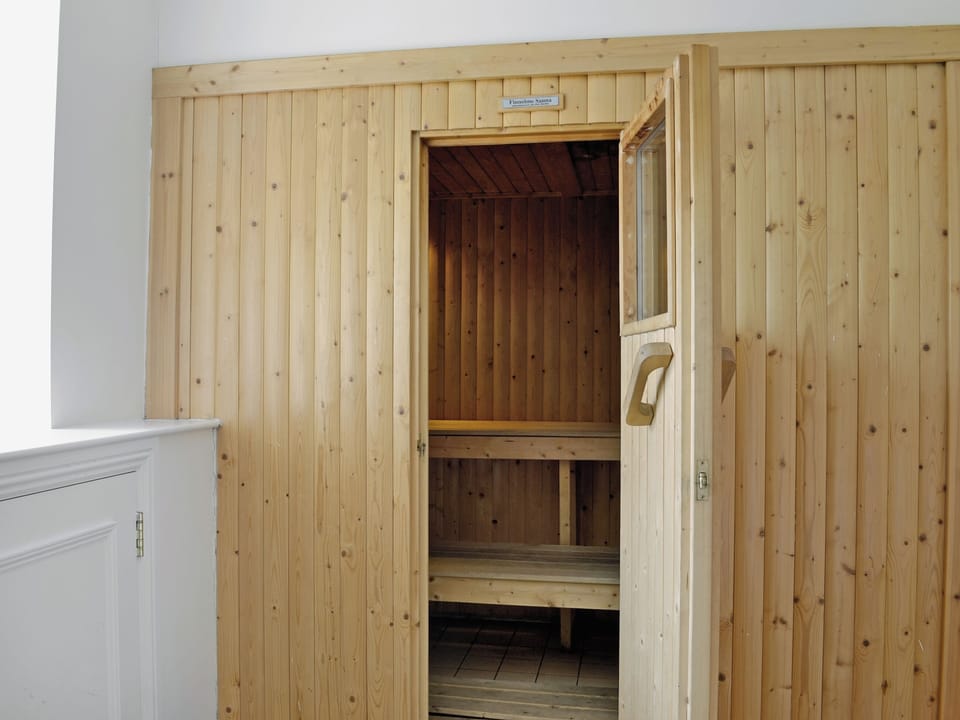 Sauna | Auchendennan - A&rsquo;dennan Farm Cottage, Arden, Alexandria