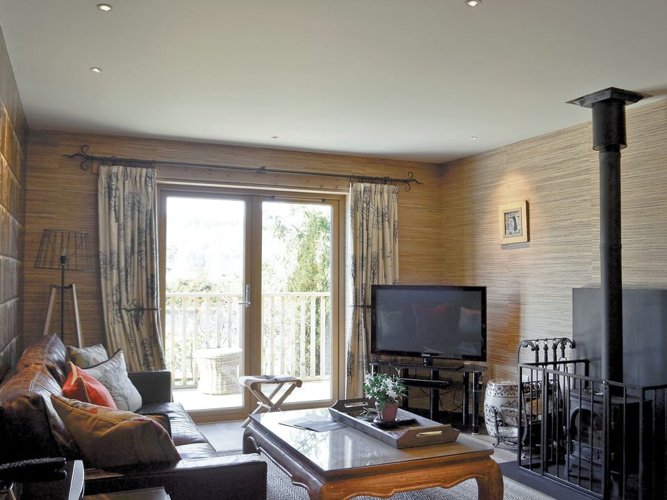 Open plan living/dining room/kitchen | Ness Castle Estate - Red Squirrel Lodge, Inverness