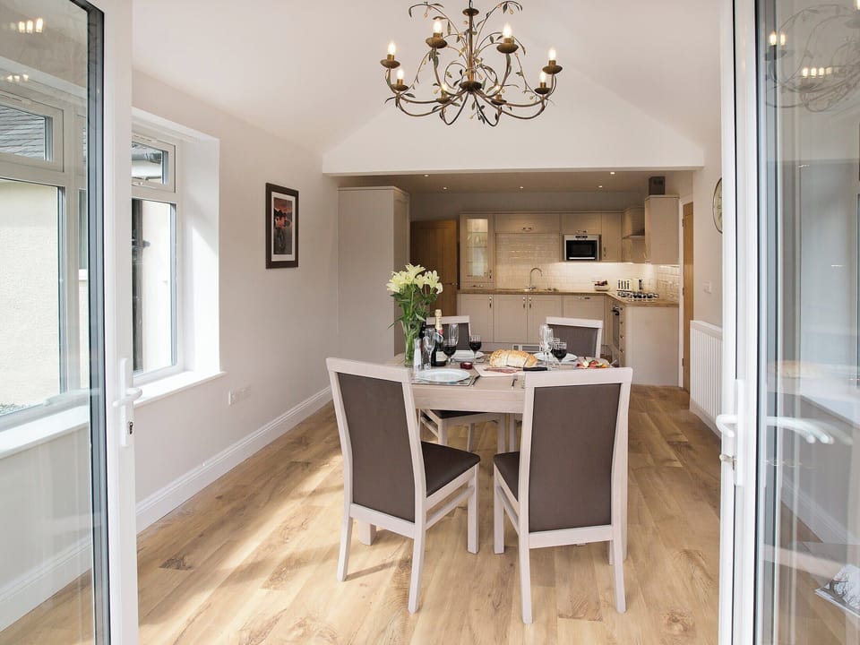 Appealing dining area leading to kitchen | Greenstone, Keswick