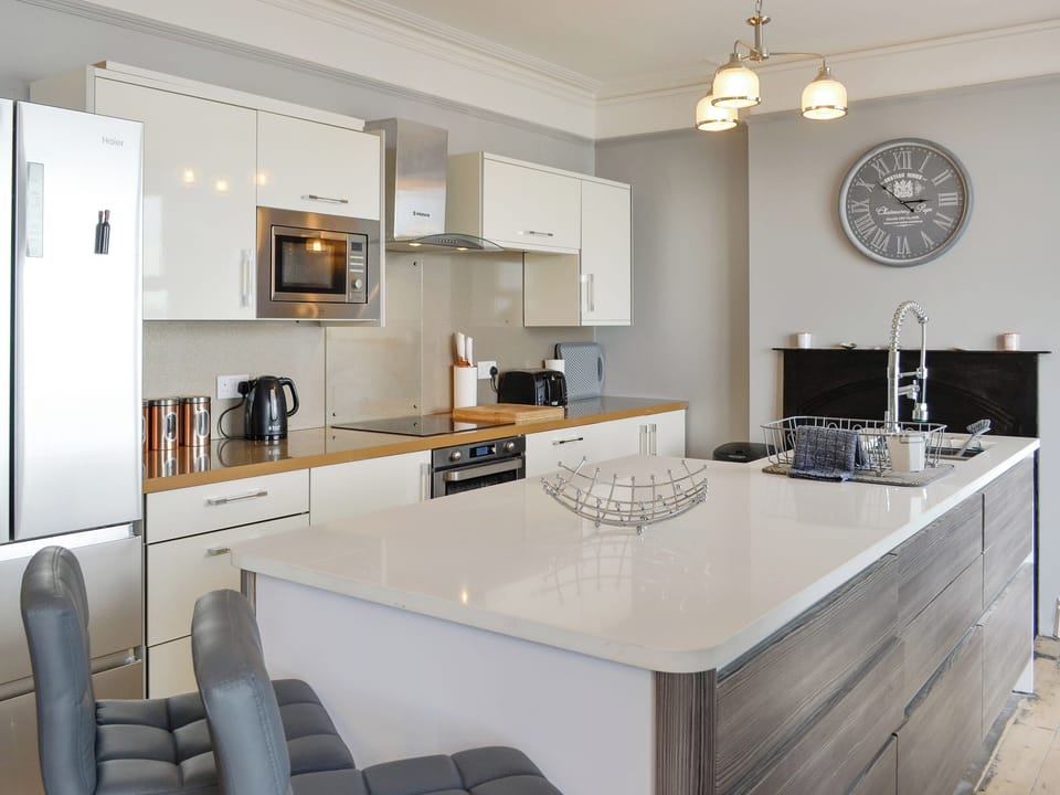 Fully appointed kitchen | Brig-y-Don - Brig-y-Don, Llanaber, near Barmouth