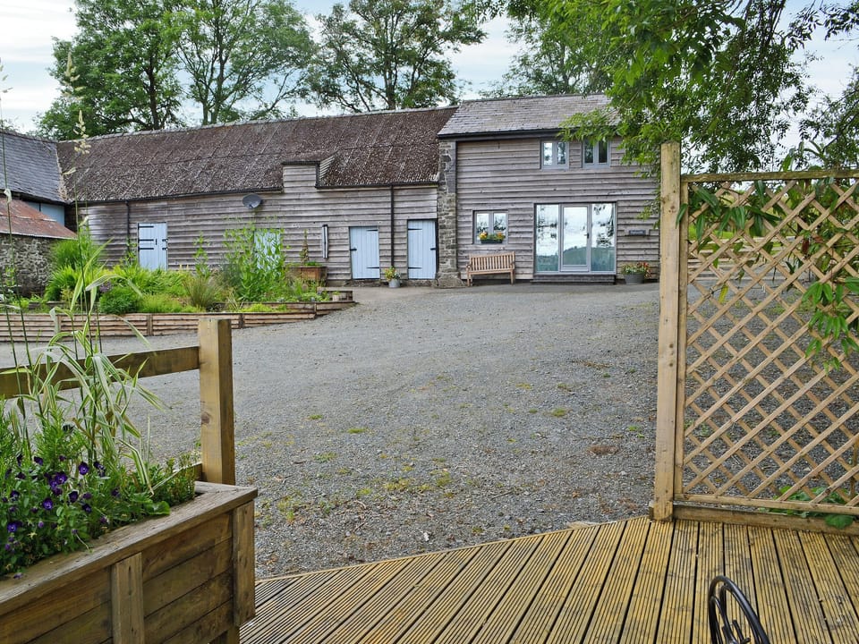 Gorgeous former coach house conversion | Pipistrelle, Garth, near Builth Wells