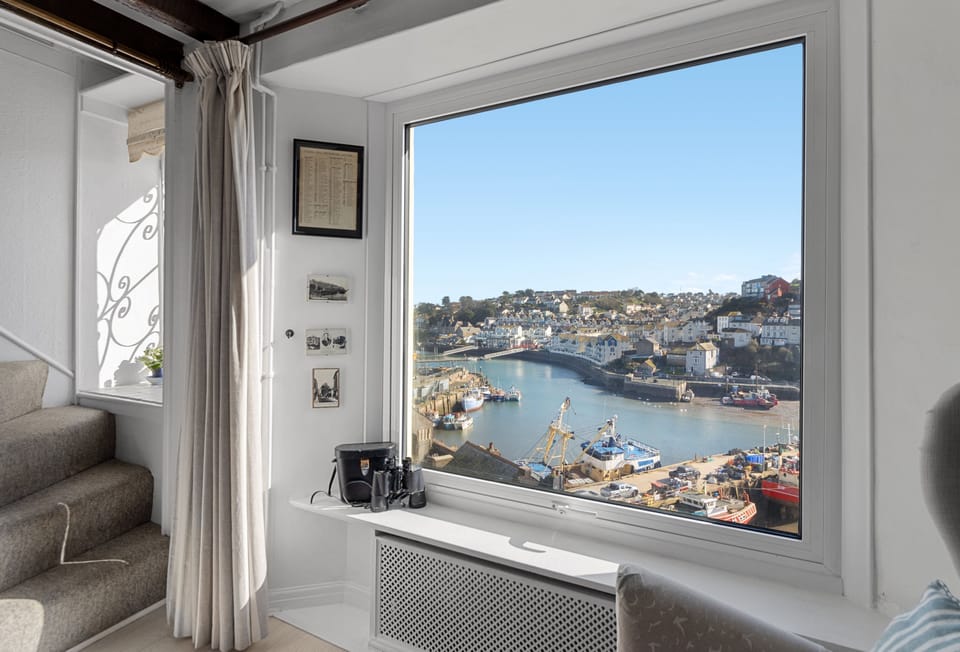 Rock Cottage, Brixham: Spectacular views from the kitchen and dining area