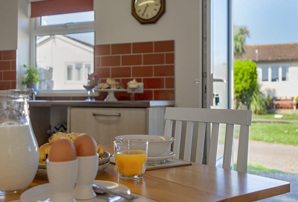 Landscove Chalet 23: