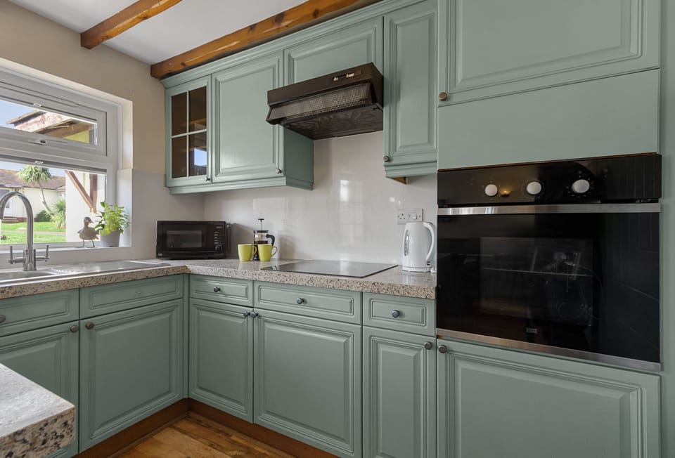 Landscove Chalet 19: