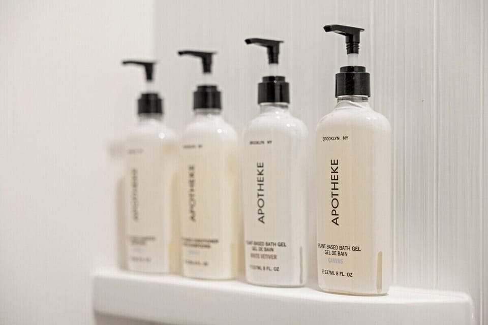 Bathroom amenities