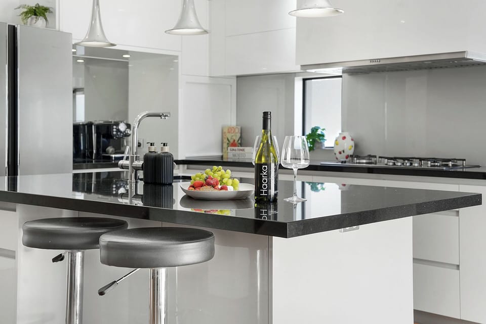 Stylish breakfast bar setup — ideal for morning coffee or evening wine.