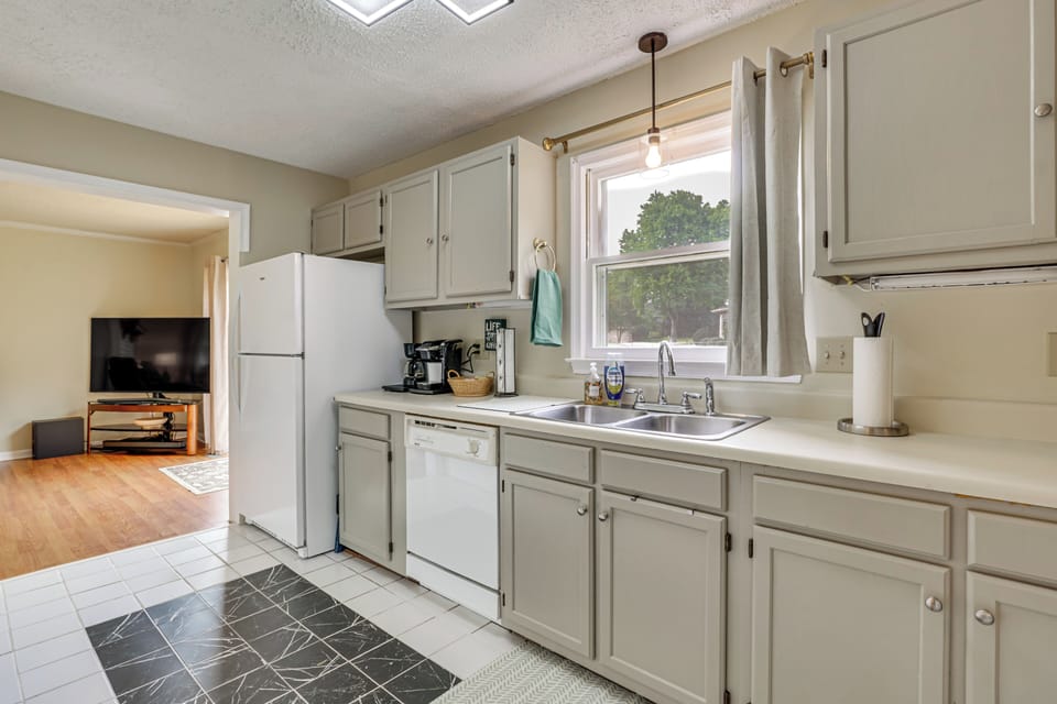 Kitchen | 1st Floor
