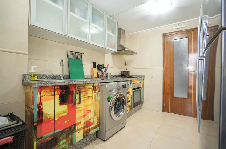 Well equipped kitchen includes, oven, Italian coffee maker , toaster, kettle.