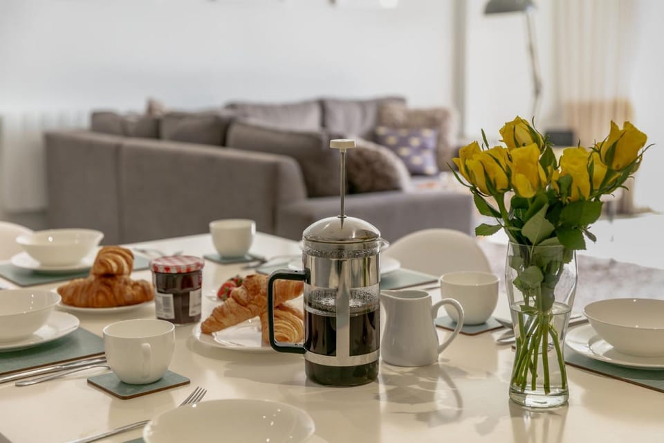 The dining table at Whispering Bay, Devon