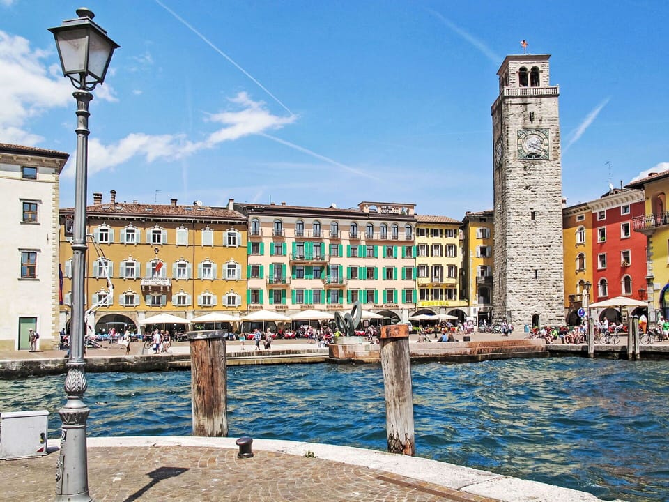 Water, City, Channel, Tourist Attraction, Mixed-Use, Boat, Tower, Watercraft, Boats And Boating--Equipment And Supplies, Canal