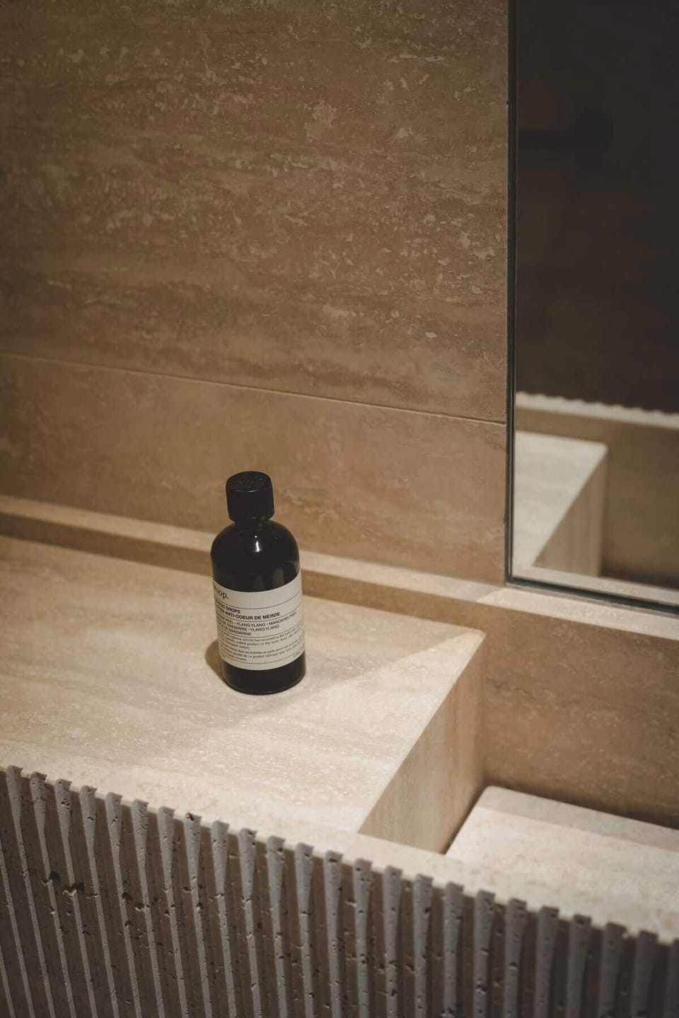 Bathroom amenities