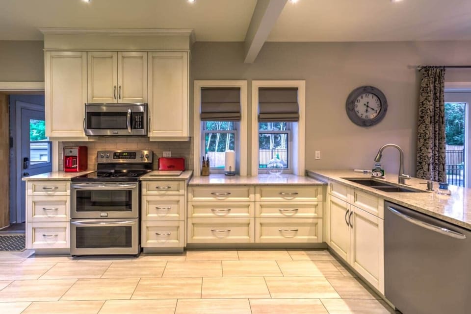 Everything you need for cooking is at the house including a percolator for coffee, 4slice toaster, a blender, and serving bowls and wine glasses.