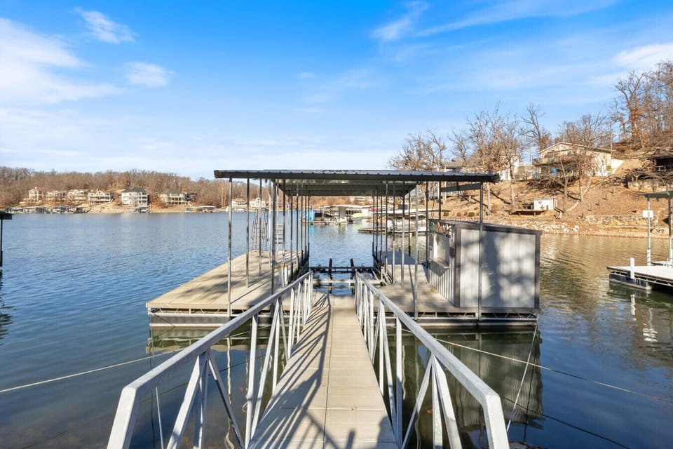 Dock
