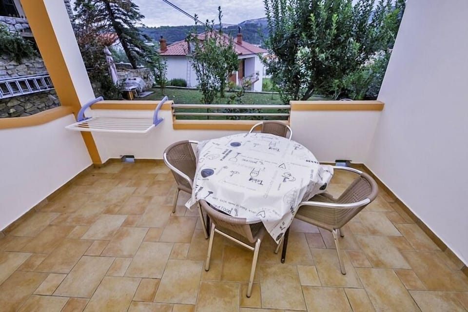 Terrace 2