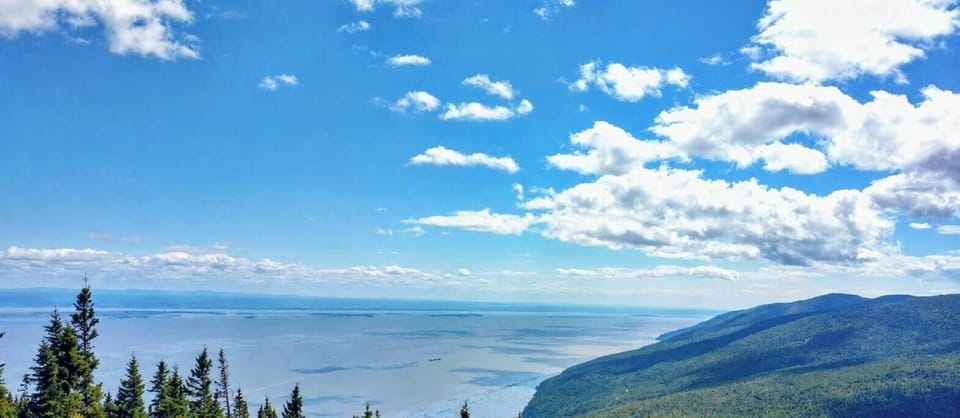 🥾 Sentiers des Caps Randonnées panoramiques avec vue imprenable sur le fleuve, à 10 minutes.
