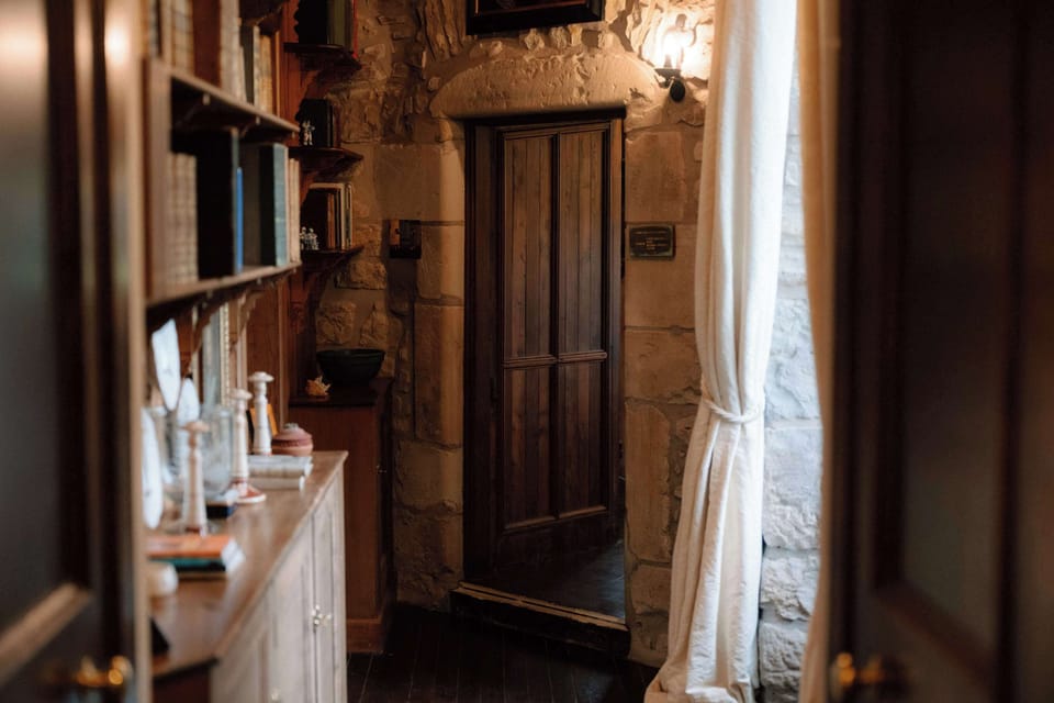 The corridor from the Great Hall into the Turret Library